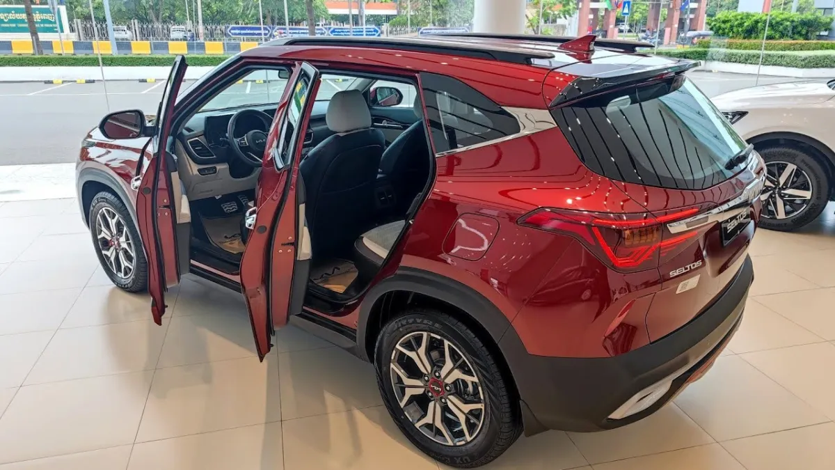 Kia Seltos: Stylish Mid-Size SUV with Premium Features & Strong Performance